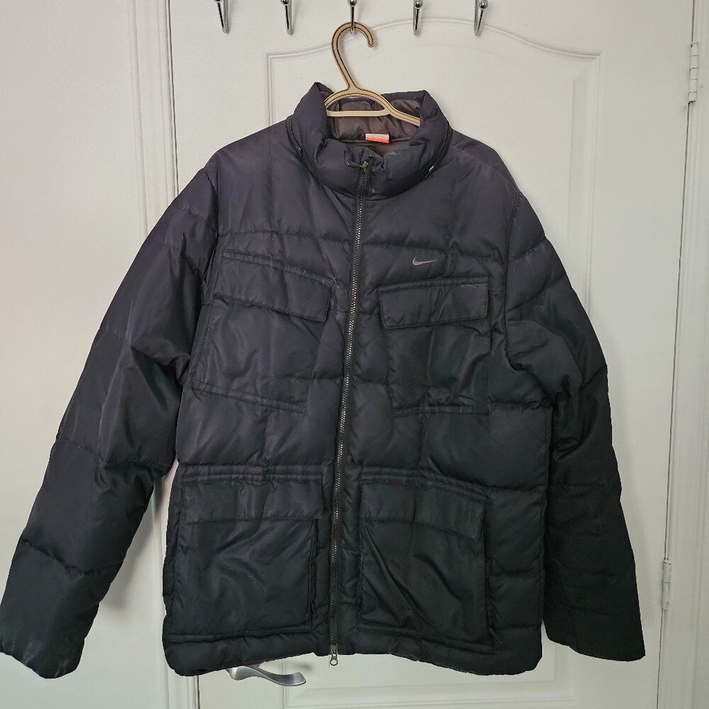 Nike Winter Jacket (Puffy / Down)